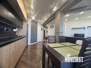 2-к квартира, вторичка, 57м2, 10/18 этаж