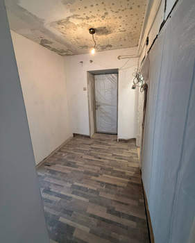 2-к квартира, вторичка, 48м2, 1/9 этаж