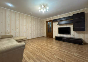 2-к квартира, вторичка, 55м2, 1/9 этаж