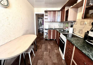 3-к квартира, вторичка, 61м2, 9/10 этаж