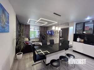 3-к квартира, вторичка, 106м2, 2/4 этаж