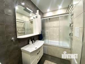 3-к квартира, вторичка, 65м2, 6/18 этаж