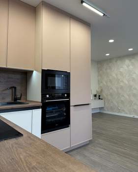 4-к квартира, вторичка, 90м2, 4/5 этаж