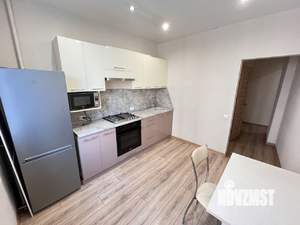 1-к квартира, вторичка, 42м2, 3/6 этаж