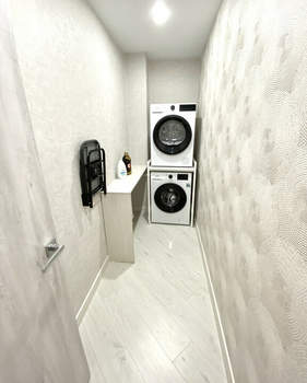 3-к квартира, вторичка, 80м2, 10/10 этаж