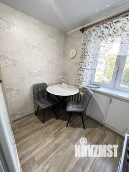 2-к квартира, вторичка, 42м2, 1/5 этаж
