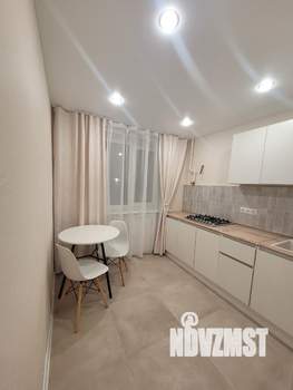 2-к квартира, вторичка, 43м2, 1/5 этаж