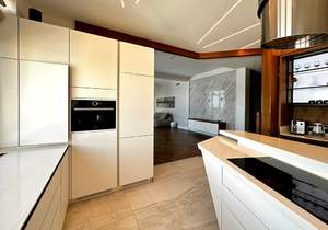 4-к квартира, вторичка, 244м2, 14/16 этаж