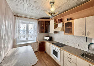 4-к квартира, вторичка, 74м2, 4/10 этаж