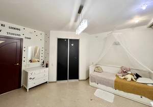 3-к квартира, вторичка, 108м2, 1/5 этаж