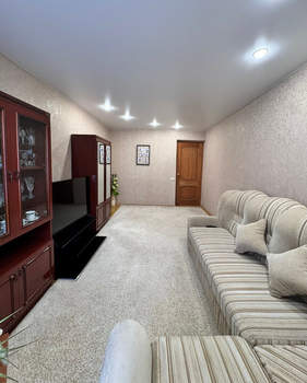 2-к квартира, вторичка, 42м2, 5/5 этаж