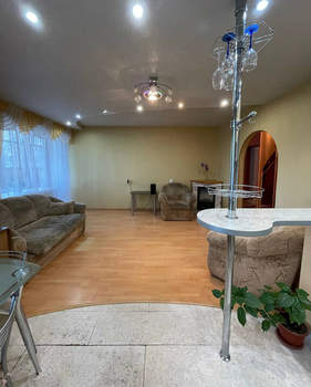4-к квартира, вторичка, 73м2, 3/10 этаж
