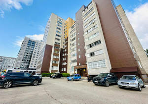 3-к квартира, вторичка, 57м2, 8/13 этаж