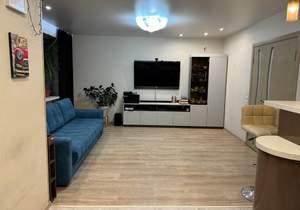 4-к квартира, вторичка, 73м2, 4/10 этаж