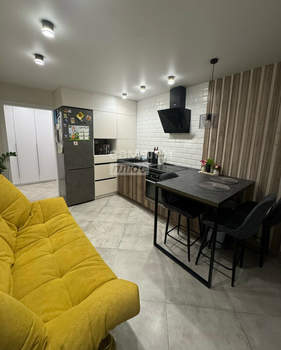 2-к квартира, вторичка, 56м2, 7/17 этаж