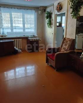 3-к квартира, вторичка, 56м2, 1/5 этаж