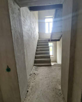5-к квартира, вторичка, 174м2, 3/3 этаж