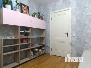 3-к квартира, вторичка, 63м2, 10/10 этаж