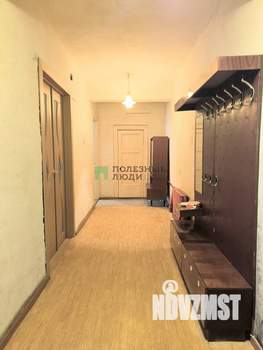 2-к квартира, вторичка, 71м2, 1/4 этаж