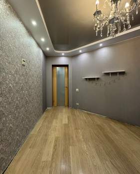 3-к квартира, вторичка, 100м2, 2/7 этаж