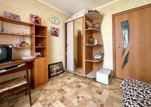 3-к квартира, вторичка, 64м2, 8/9 этаж