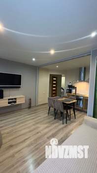 2-к квартира, вторичка, 56м2, 7/10 этаж