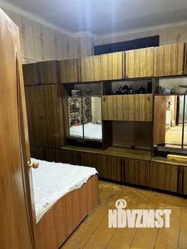 2-к квартира, вторичка, 55м2, 1/1 этаж