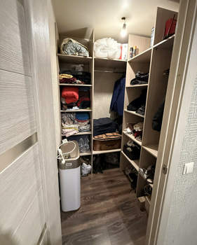 2-к квартира, вторичка, 58м2, 12/16 этаж