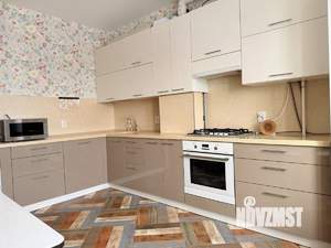 2-к квартира, вторичка, 60м2, 4/4 этаж