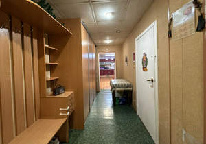 2-к квартира, вторичка, 62м2, 1/9 этаж