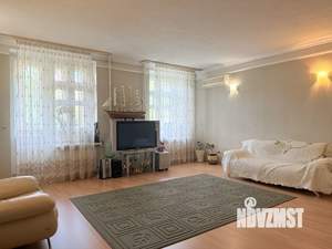 3-к квартира, вторичка, 110м2, 2/5 этаж
