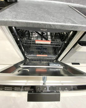 3-к квартира, вторичка, 80м2, 10/10 этаж