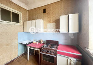 3-к квартира, вторичка, 80м2, 1/2 этаж