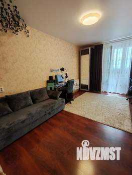 Студия квартира, вторичка, 32м2, 4/19 этаж