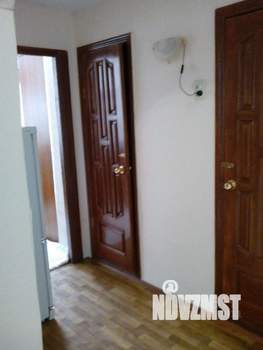 2-к квартира, вторичка, 56м2, 1/3 этаж
