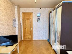 2-к квартира, вторичка, 60м2, 5/5 этаж