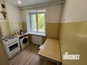 2-к квартира, вторичка, 45м2, 3/5 этаж