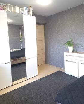 4-к квартира, вторичка, 82м2, 4/5 этаж