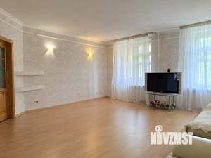 3-к квартира, вторичка, 110м2, 2/5 этаж