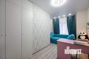 4-к квартира, вторичка, 105м2, 3/3 этаж