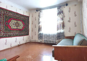 3-к квартира, вторичка, 56м2, 1/1 этаж