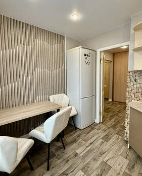 2-к квартира, вторичка, 50м2, 4/10 этаж