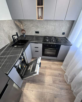 2-к квартира, вторичка, 33м2, 4/5 этаж