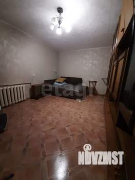 2-к квартира, вторичка, 42м2, 1/9 этаж