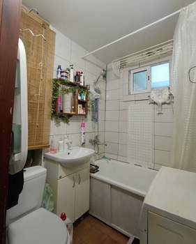 2-к квартира, вторичка, 42м2, 3/5 этаж