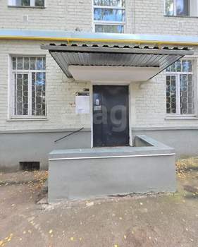 3-к квартира, вторичка, 55м2, 3/5 этаж