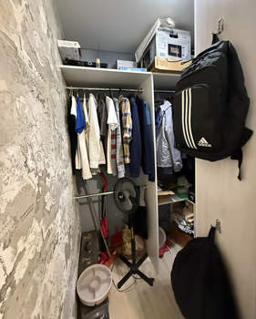 2-к квартира, вторичка, 40м2, 9/9 этаж