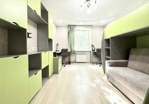 2-к квартира, вторичка, 53м2, 1/5 этаж