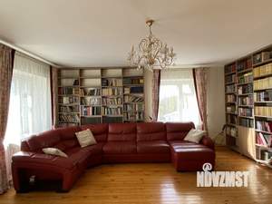 4-к квартира, вторичка, 135м2, 3/5 этаж