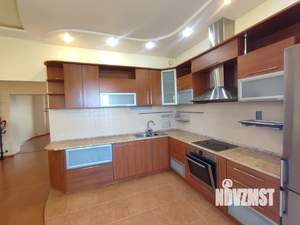 4-к квартира, вторичка, 103м2, 6/6 этаж